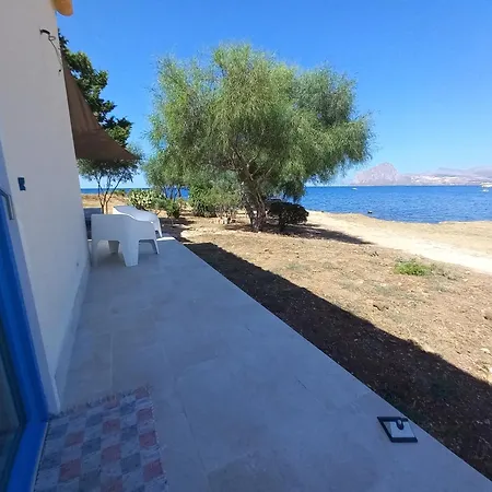 Abunagia Seaside Garden 別荘 *